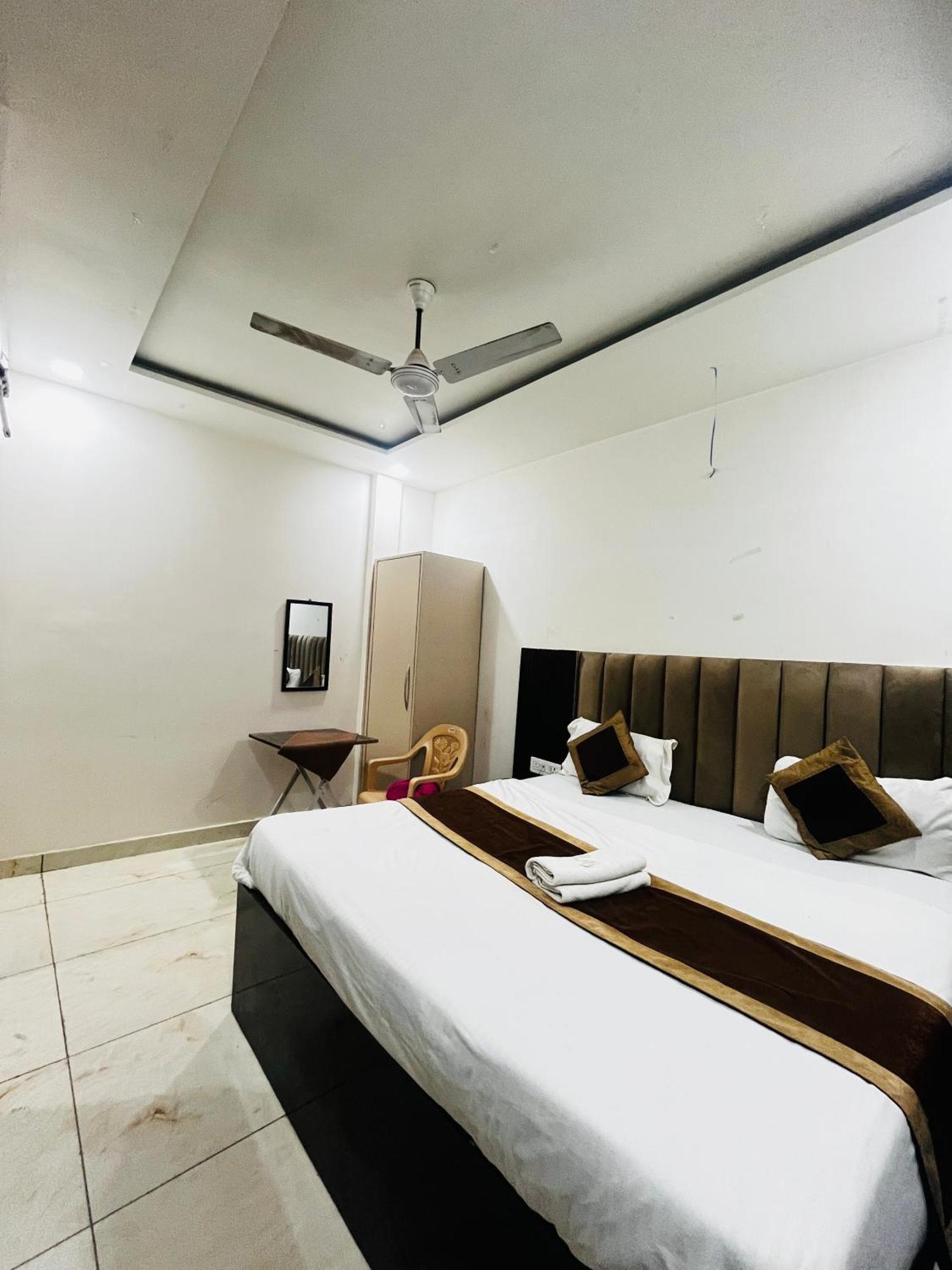 Hotel Green Apple Барелі Екстер'єр фото